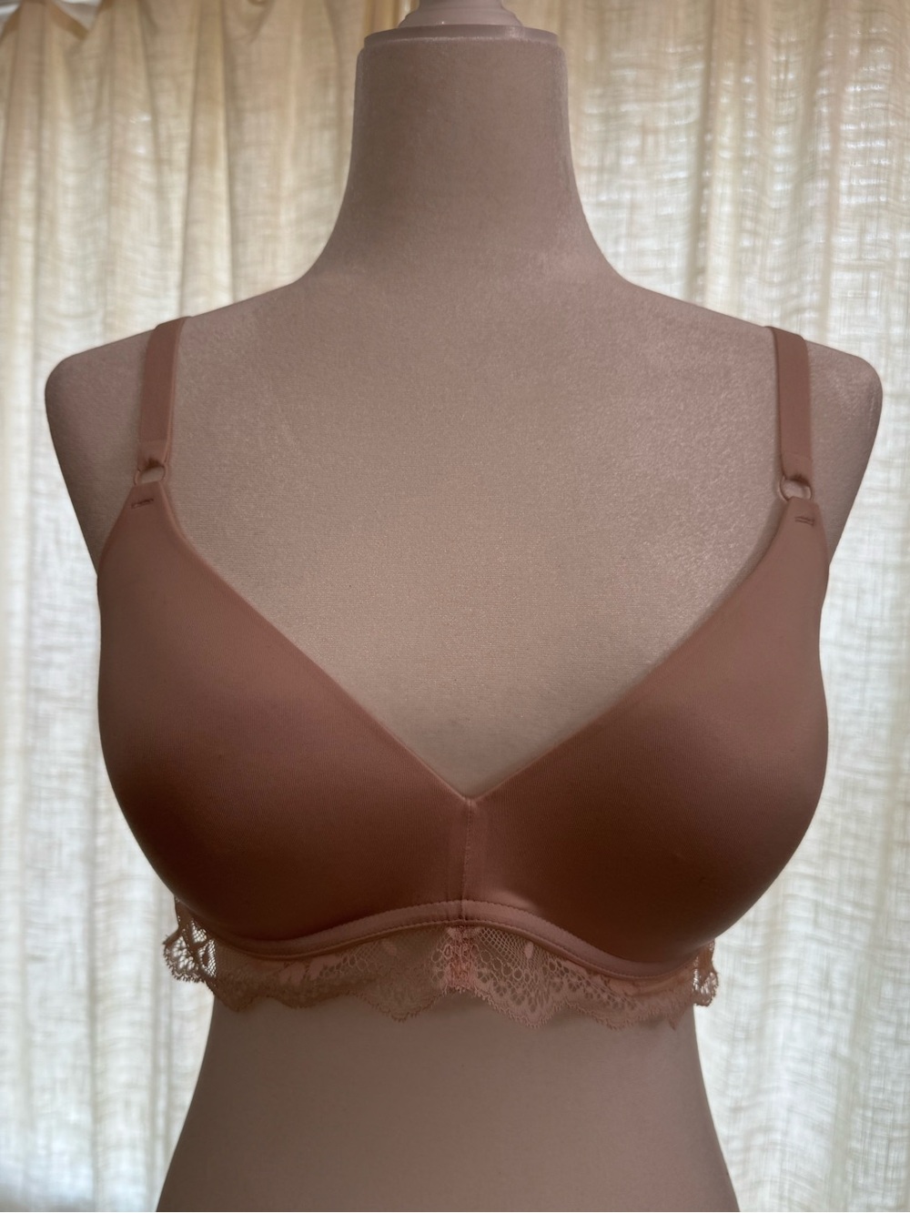 Lot of Two Maidenform Blush Pink and Black Lace-Trim Wireless Bras - Size 34 D